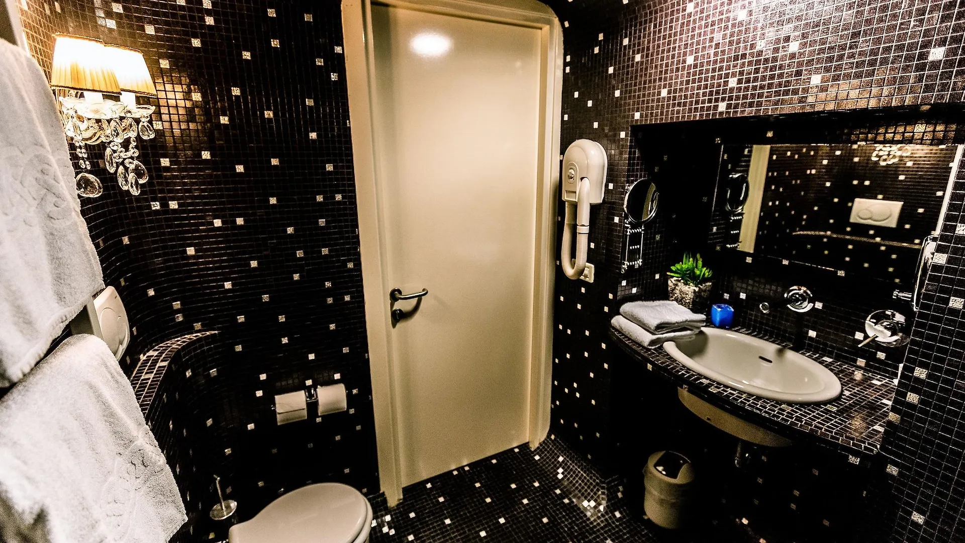 Avogaria 5 Rooms Venice Guest house