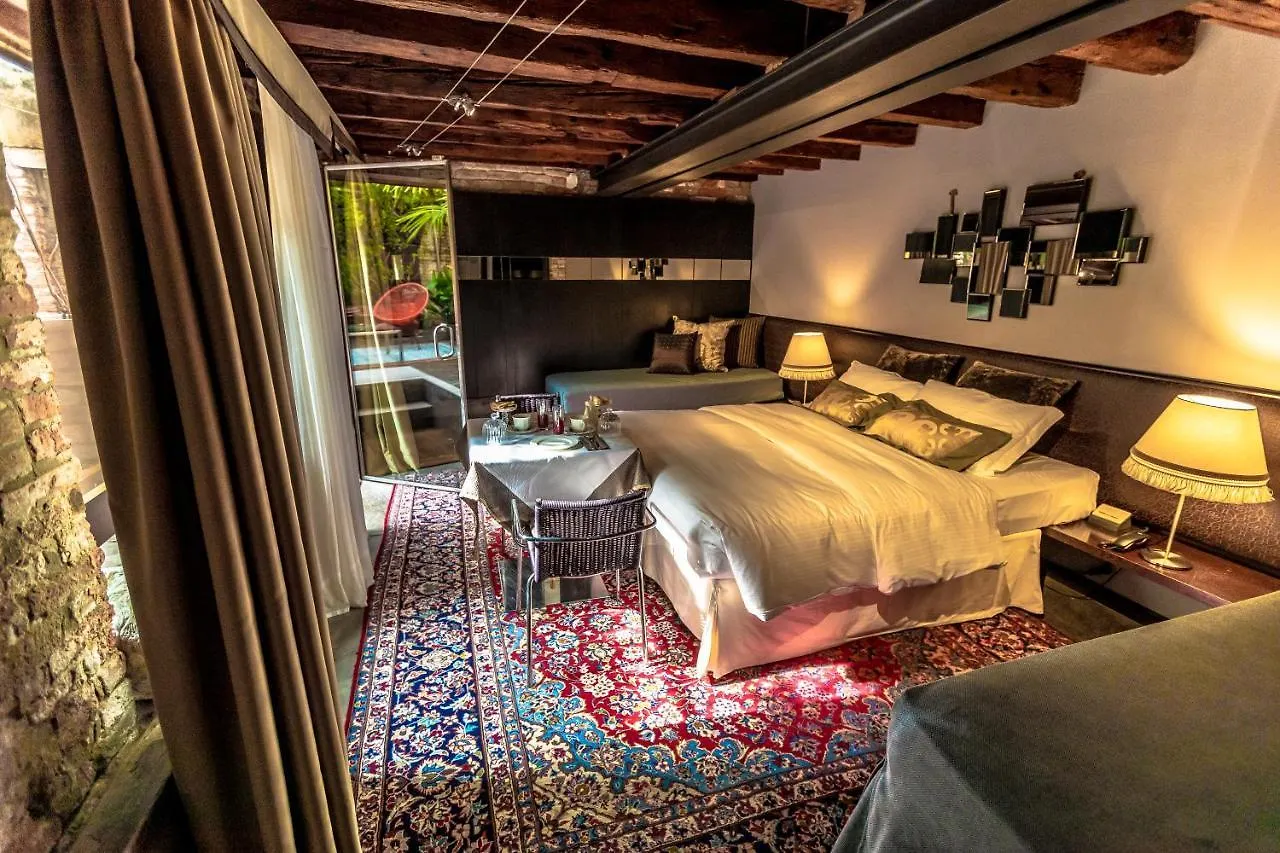 Avogaria 5 Rooms Venice