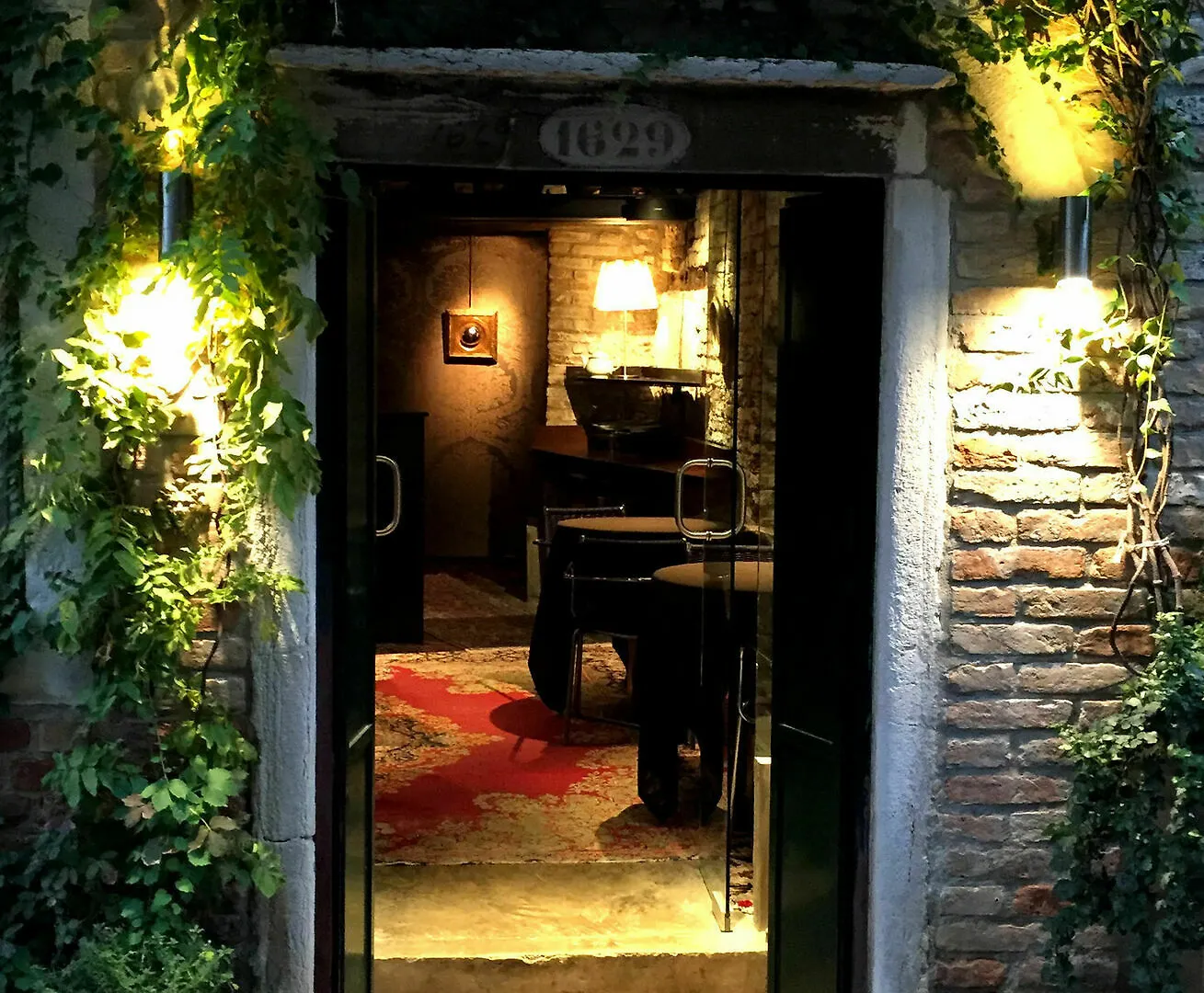 Avogaria 5 Rooms Venice Italy